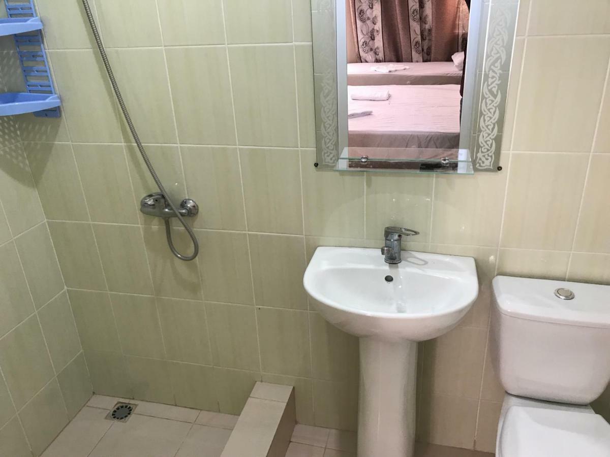 מלון גגרה Ainar מראה חיצוני תמונה